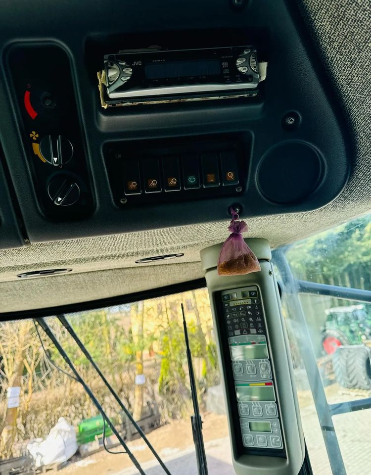 حصادة شاملة Fendt 5220E: صور 16 حصادة شاملة Fendt 5220E: صور 16