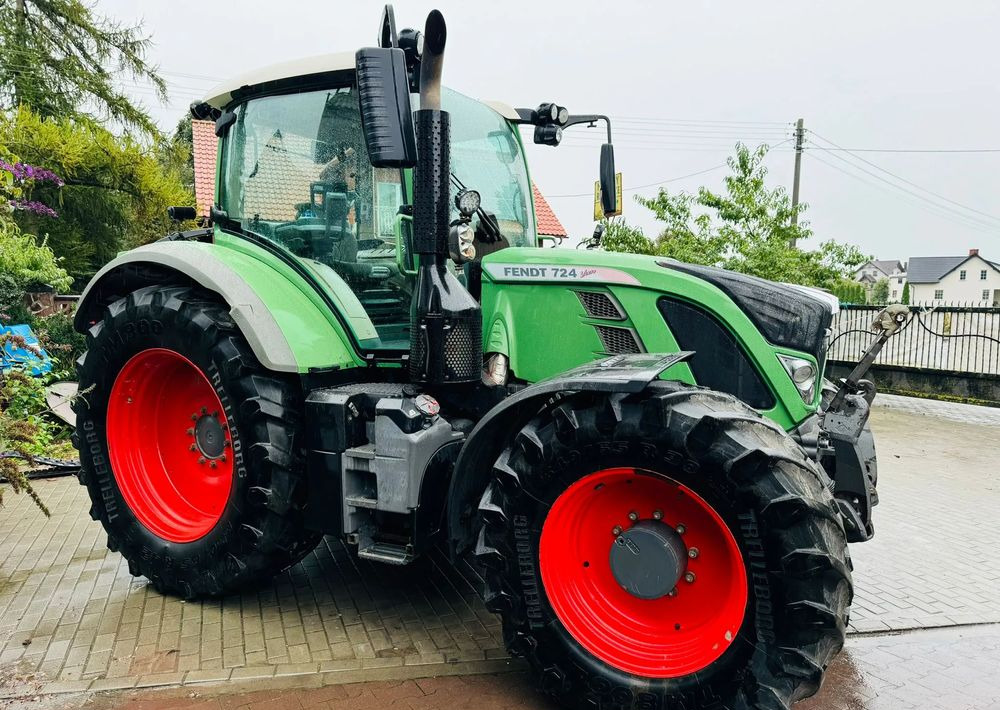 Fendt 724 VARIO PROFI - جرار: صور 4 Fendt 724 VARIO PROFI - جرار: صور 4