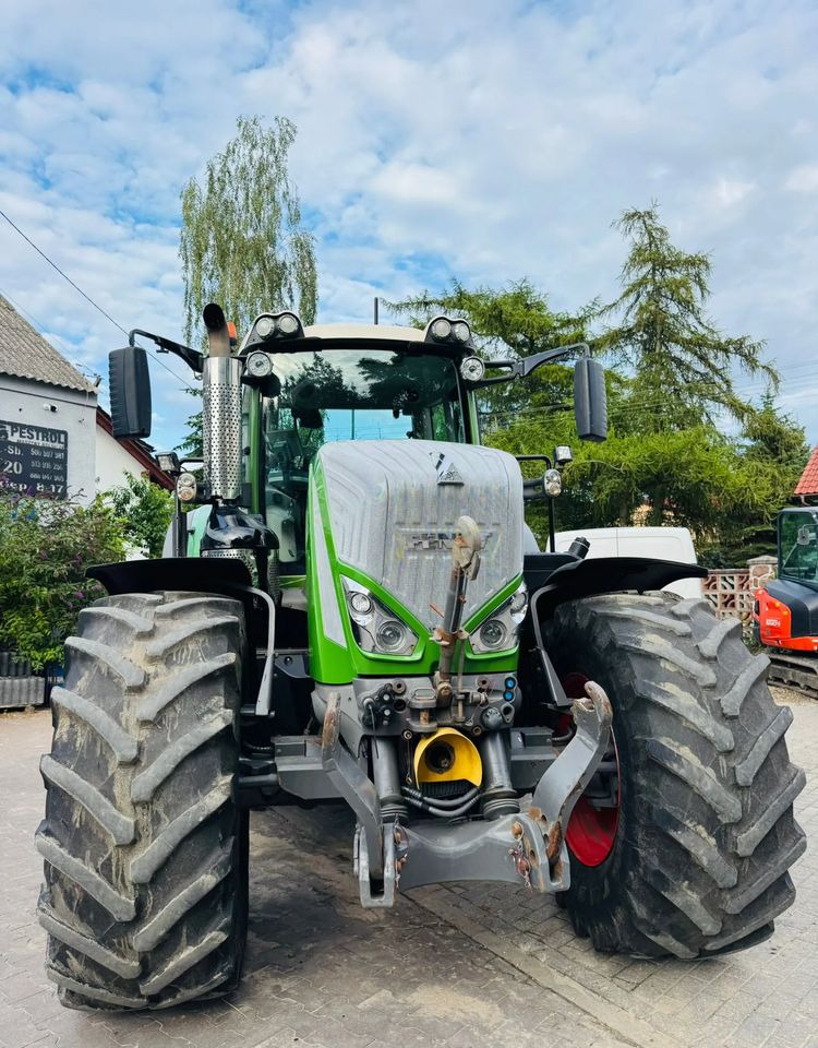 Fendt 828 Vario Profi Plus - جرار: صور 3 Fendt 828 Vario Profi Plus - جرار: صور 3