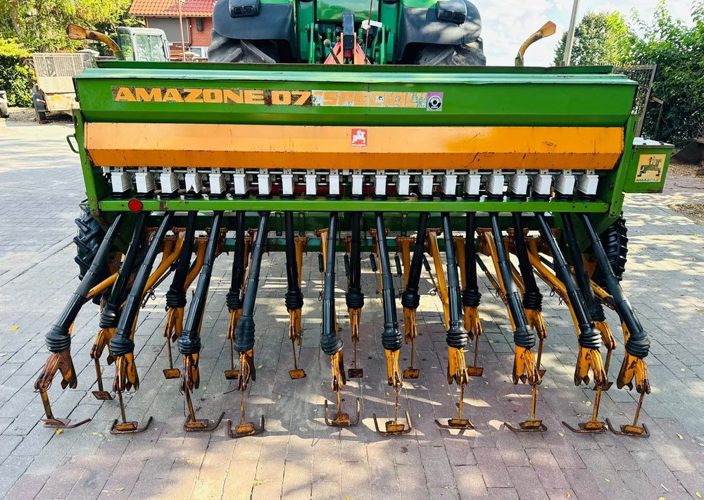 Inny DEXWAL BIS - الة بذر: صور 4 Inny DEXWAL BIS - الة بذر: صور 4