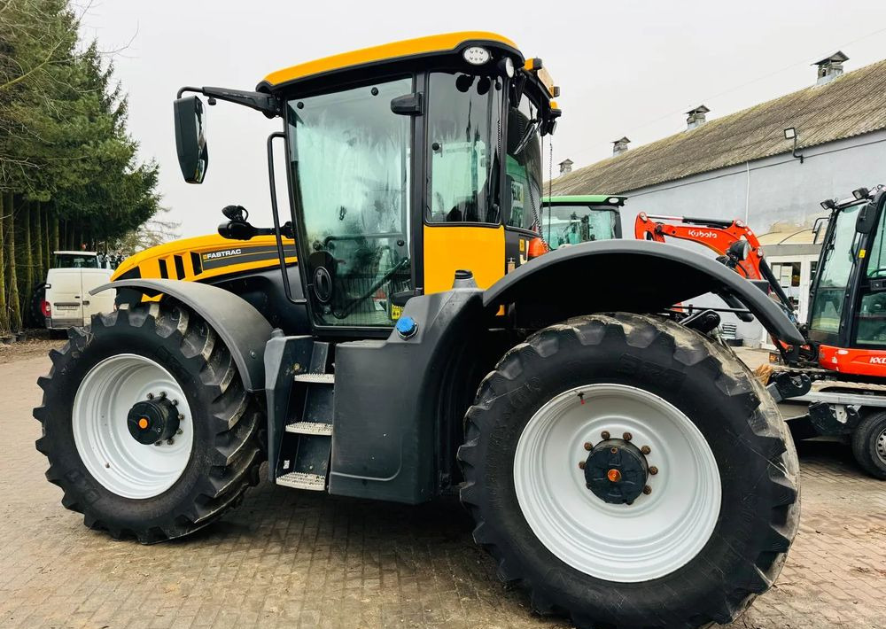 جرار JCB FASTRAC 4220: صور 7