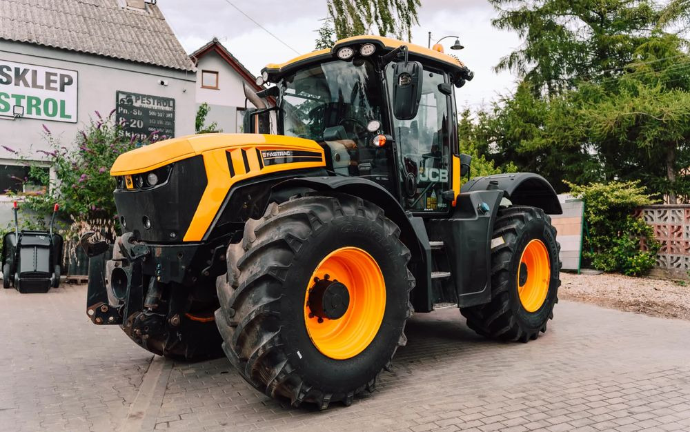 JCB Fastrac 4220 - جرار: صور 1 JCB Fastrac 4220 - جرار: صور 1