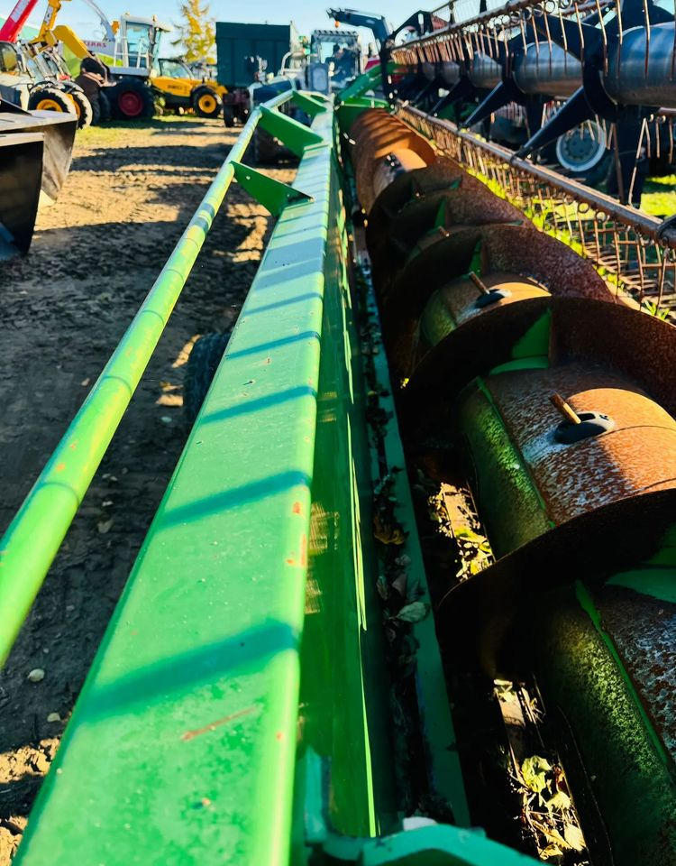 John Deere 630R - حصادة شاملة - الرأس: صور 5 John Deere 630R - حصادة شاملة - الرأس: صور 5