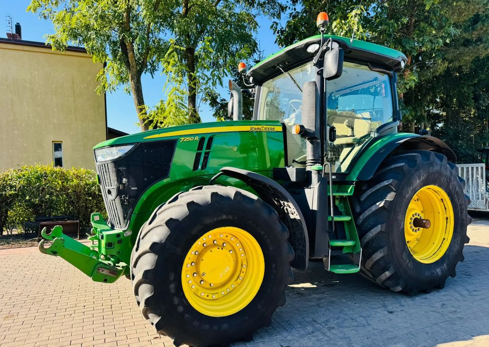 John Deere 7250R - جرار: صور 2 John Deere 7250R - جرار: صور 2
