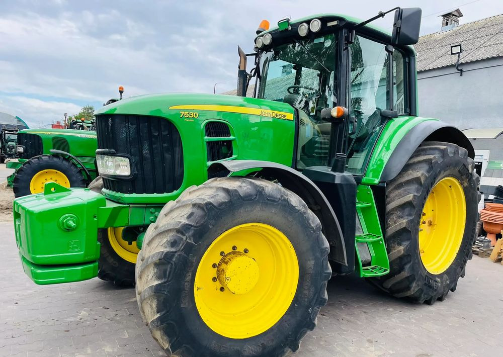 John Deere 7530 PREMIUM - جرار: صور 3 John Deere 7530 PREMIUM - جرار: صور 3