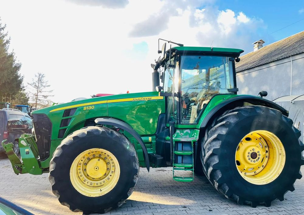 John Deere 8130 - جرار: صور 5 John Deere 8130 - جرار: صور 5
