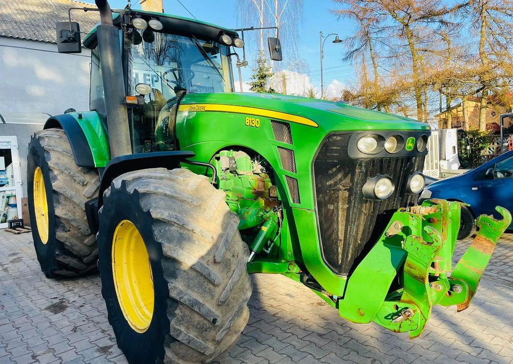 John Deere 8130 - جرار: صور 3 John Deere 8130 - جرار: صور 3
