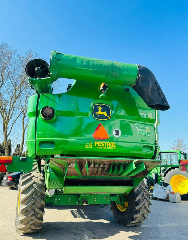 John Deere S660i - حصادة شاملة: صور 4 John Deere S660i - حصادة شاملة: صور 4