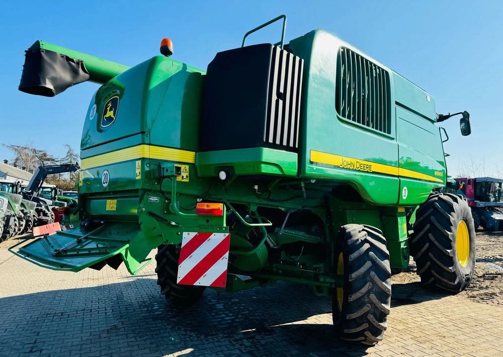 John Deere W540i - حصادة شاملة: صور 4 John Deere W540i - حصادة شاملة: صور 4