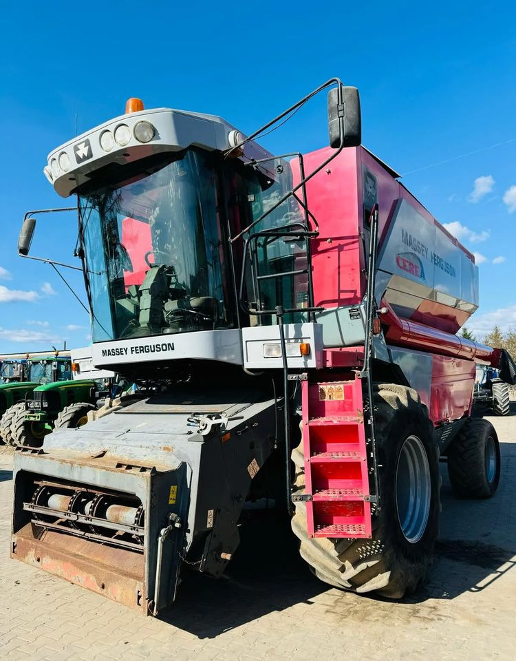 Massey Ferguson 7274 - حصادة شاملة: صور 5 Massey Ferguson 7274 - حصادة شاملة: صور 5