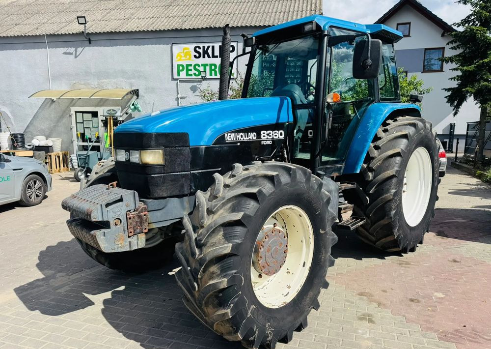 New Holland 8360 - جرار: صور 1 New Holland 8360 - جرار: صور 1