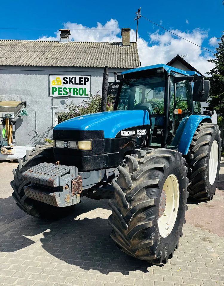 New Holland 8360 - جرار: صور 4 New Holland 8360 - جرار: صور 4
