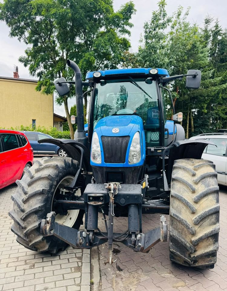 New Holland T6.175 - جرار: صور 4 New Holland T6.175 - جرار: صور 4