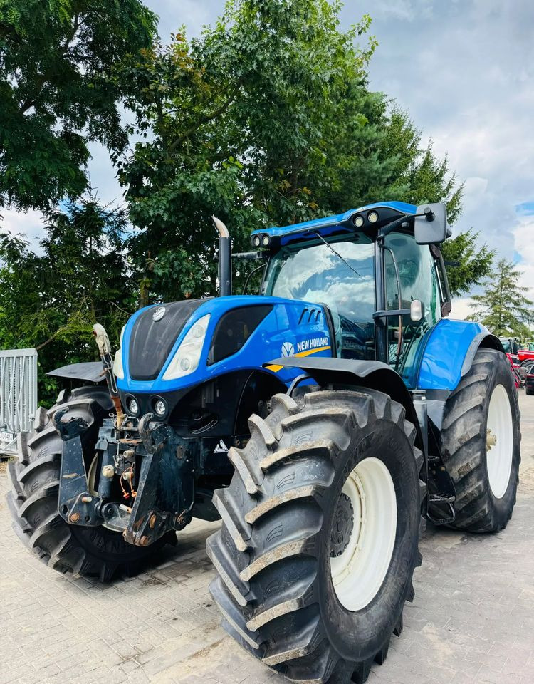 New Holland T7.230 - جرار: صور 1 New Holland T7.230 - جرار: صور 1