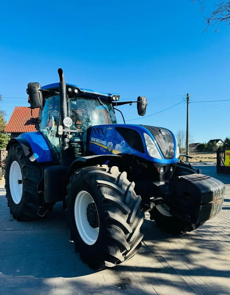 New Holland T7.230 - جرار: صور 5 New Holland T7.230 - جرار: صور 5
