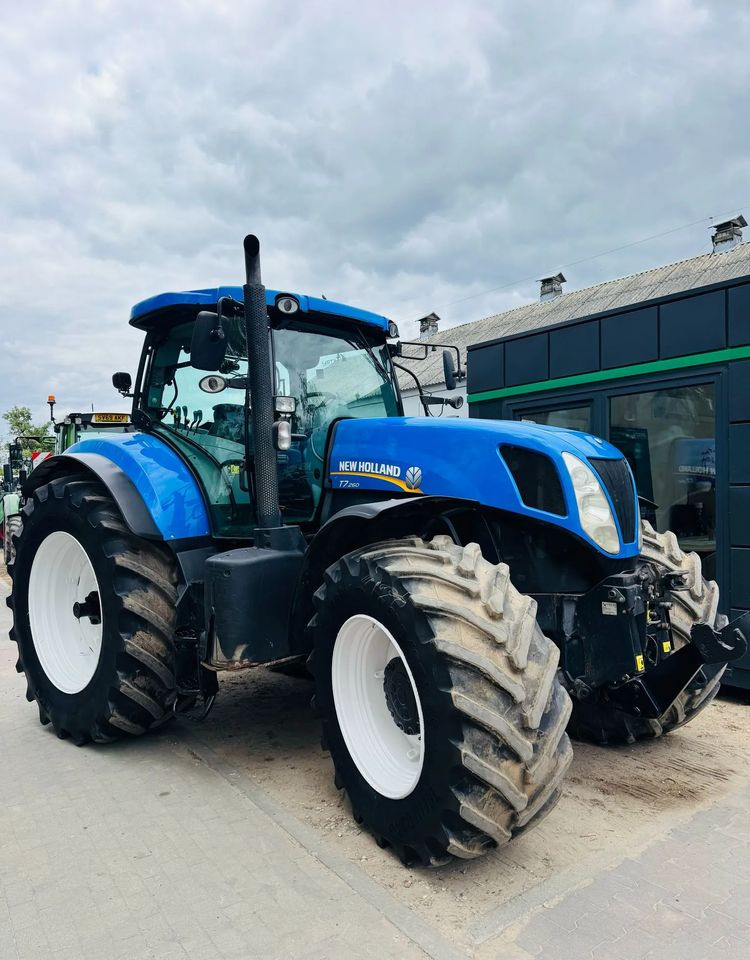 New Holland T7.260 Powercommand - جرار: صور 4 New Holland T7.260 Powercommand - جرار: صور 4