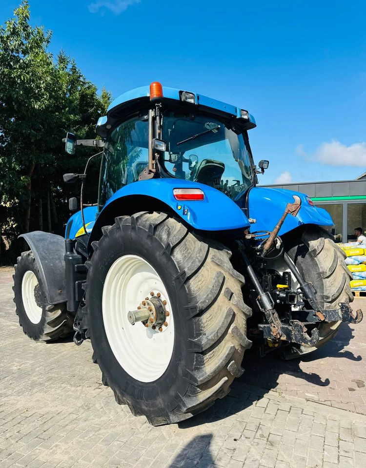 New Holland T7030 - جرار: صور 3 New Holland T7030 - جرار: صور 3