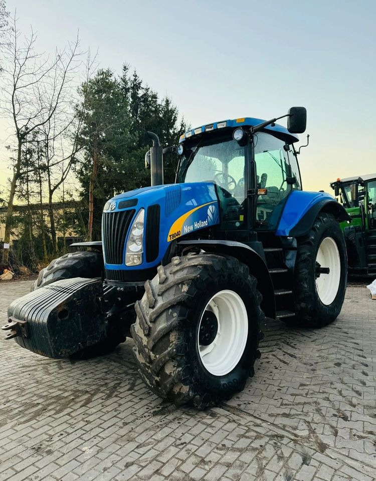 New Holland T8040 - جرار: صور 1 New Holland T8040 - جرار: صور 1