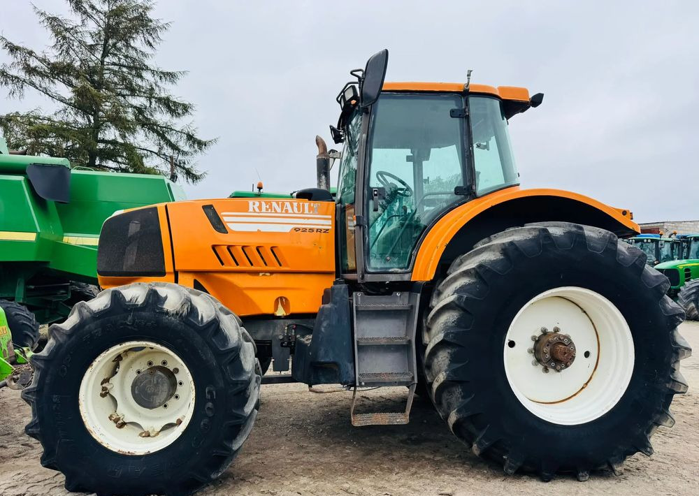 Renault Atles 925 RZ - جرار: صور 4 Renault Atles 925 RZ - جرار: صور 4