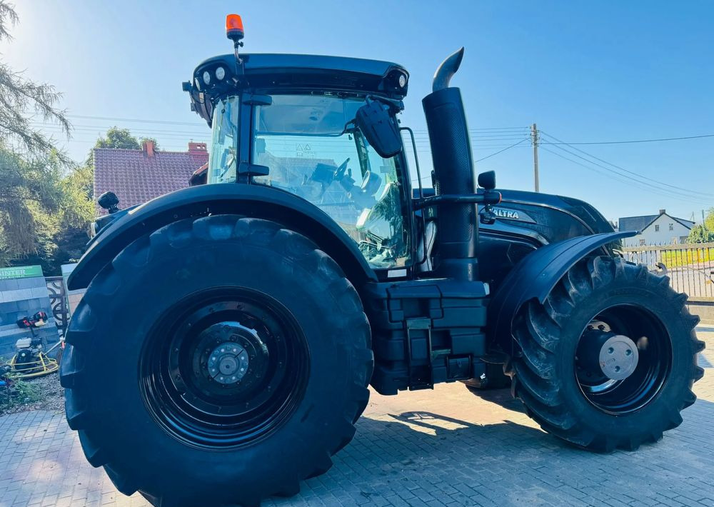Valtra S394 Twin trac - جرار: صور 3 Valtra S394 Twin trac - جرار: صور 3