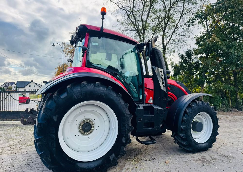 جرار Valtra T194 Versu Twin Trac: صور 10