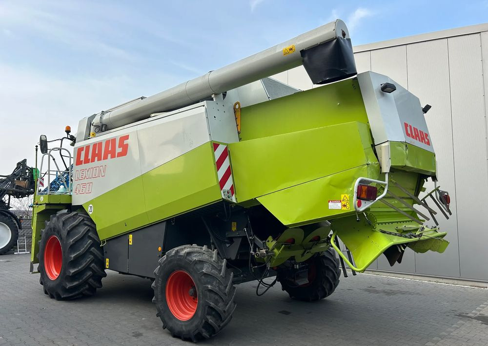 Claas Lexion 460 - حصادة شاملة: صور 3 Claas Lexion 460 - حصادة شاملة: صور 3