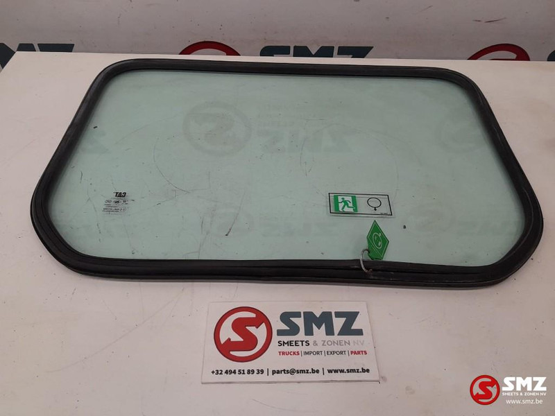 Caterpillar Glass rear Caterpillar - نافذة و قطع الغيار - معدات المناولة: صور 2 Caterpillar Glass rear Caterpillar - نافذة و قطع الغيار - معدات المناولة: صور 2