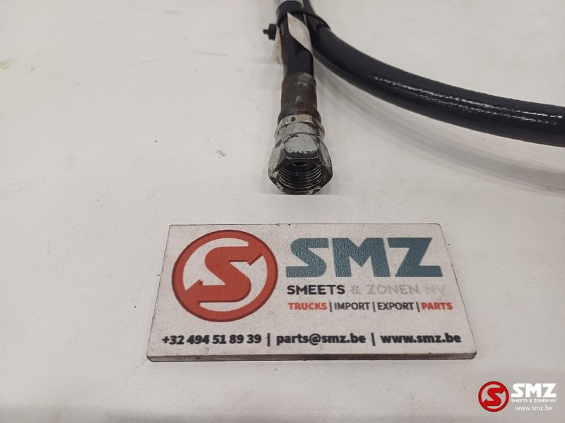 Caterpillar Hose Caterpillar - علم السوائل المتحركة - معدات المناولة: صور 2 Caterpillar Hose Caterpillar - علم السوائل المتحركة - معدات المناولة: صور 2