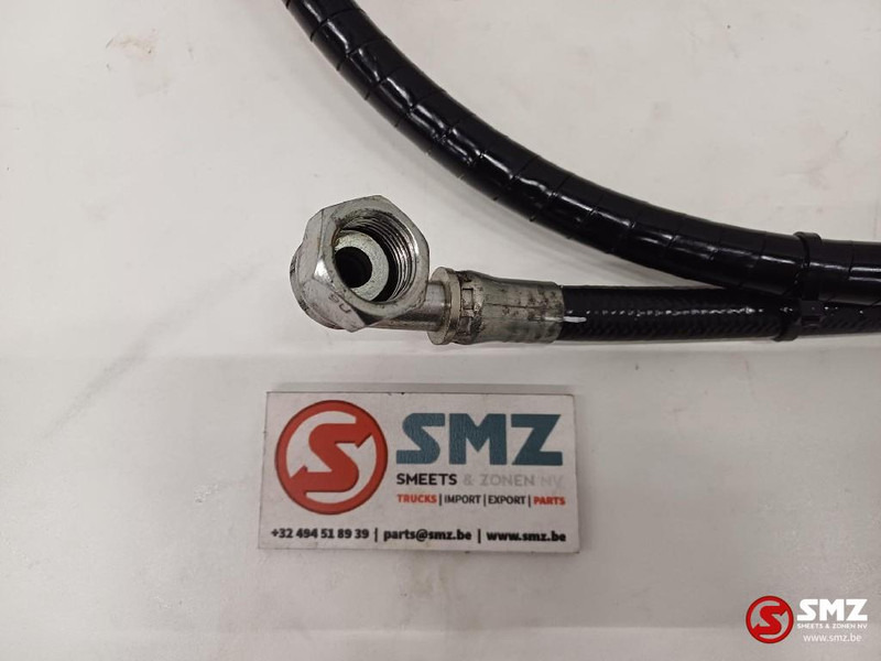 Caterpillar Hose Caterpillar - علم السوائل المتحركة - معدات المناولة: صور 3 Caterpillar Hose Caterpillar - علم السوائل المتحركة - معدات المناولة: صور 3