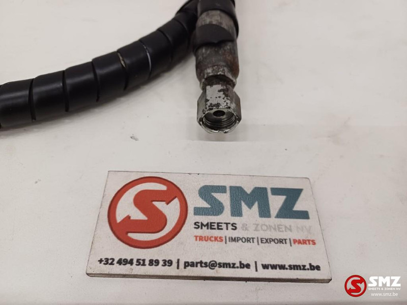 Caterpillar Hose Caterpillar - علم السوائل المتحركة - معدات المناولة: صور 3 Caterpillar Hose Caterpillar - علم السوائل المتحركة - معدات المناولة: صور 3