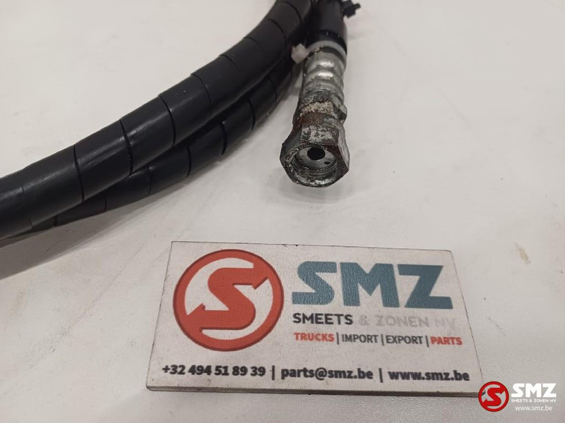 Caterpillar Hose Caterpillar - علم السوائل المتحركة - معدات المناولة: صور 3 Caterpillar Hose Caterpillar - علم السوائل المتحركة - معدات المناولة: صور 3
