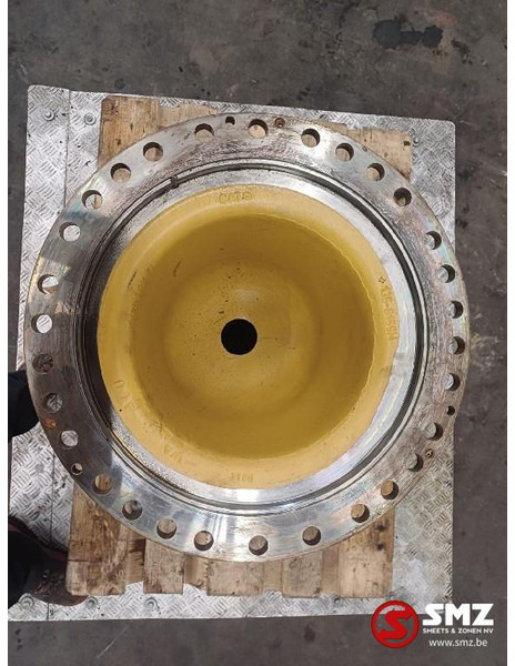 Caterpillar Occ hub sprocket + spindle D6M Caterpillar - الإطار/ الشاسيه: صور 2 Caterpillar Occ hub sprocket + spindle D6M Caterpillar - الإطار/ الشاسيه: صور 2