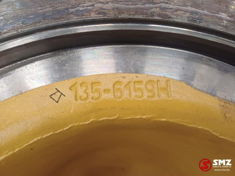Caterpillar Occ hub sprocket + spindle D6M Caterpillar - الإطار/ الشاسيه: صور 4 Caterpillar Occ hub sprocket + spindle D6M Caterpillar - الإطار/ الشاسيه: صور 4
