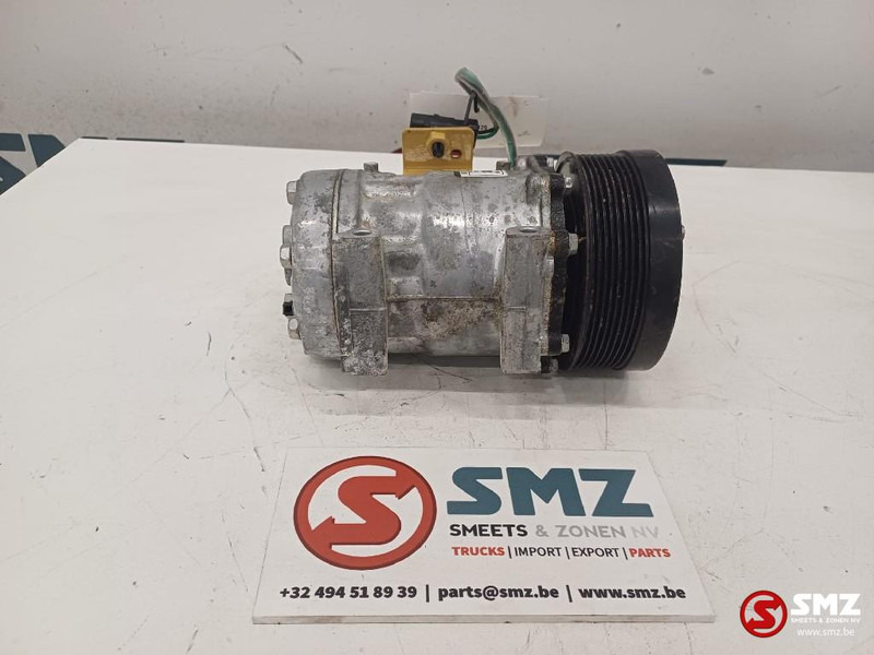 Caterpillar Refrigerant compressor Caterpillar - المحرك و قطع الغيار - معدات المناولة: صور 1 Caterpillar Refrigerant compressor Caterpillar - المحرك و قطع الغيار - معدات المناولة: صور 1
