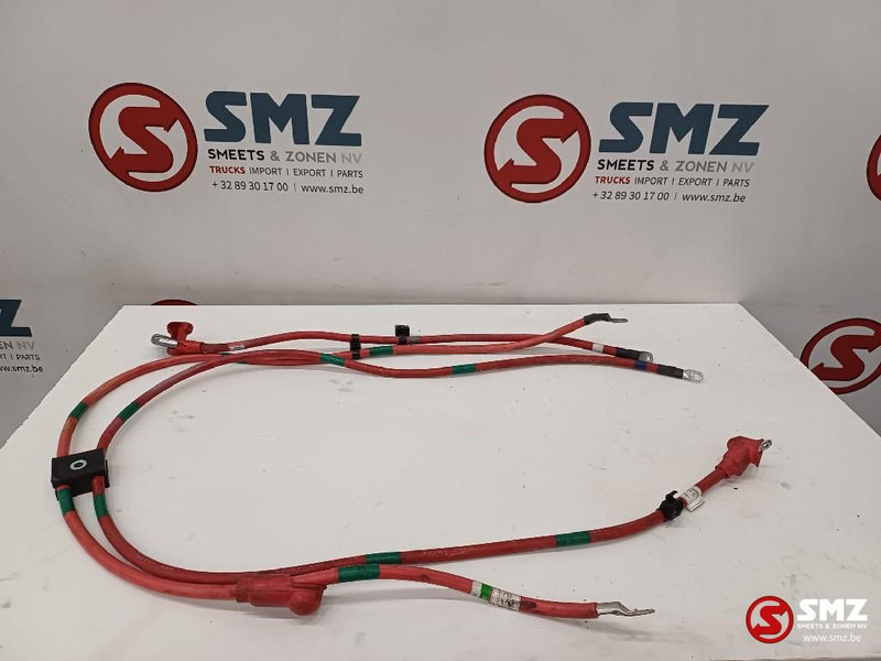 الكابلات/ الأسلاك - معدات المناولة جديد Caterpillar Set of battery cables Caterpillar: صور 8