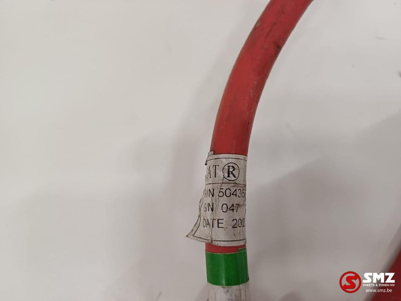 الكابلات/ الأسلاك - معدات المناولة جديد Caterpillar Set of battery cables Caterpillar: صور 12