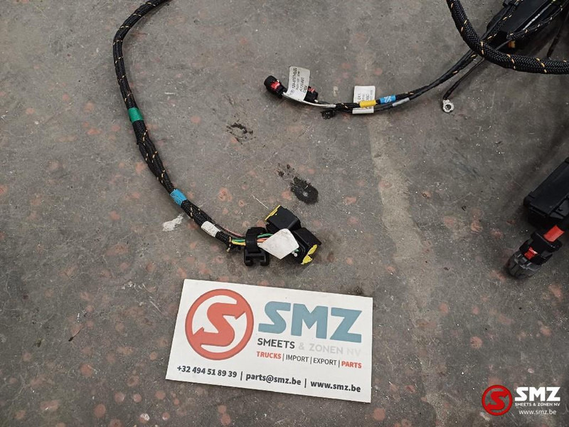 Caterpillar Wiring Harnesses Chassis / Engine / Lightning Cate - الكابلات/ الأسلاك - معدات المناولة: صور 4 Caterpillar Wiring Harnesses Chassis / Engine / Lightning Cate - الكابلات/ الأسلاك - معدات المناولة: صور 4