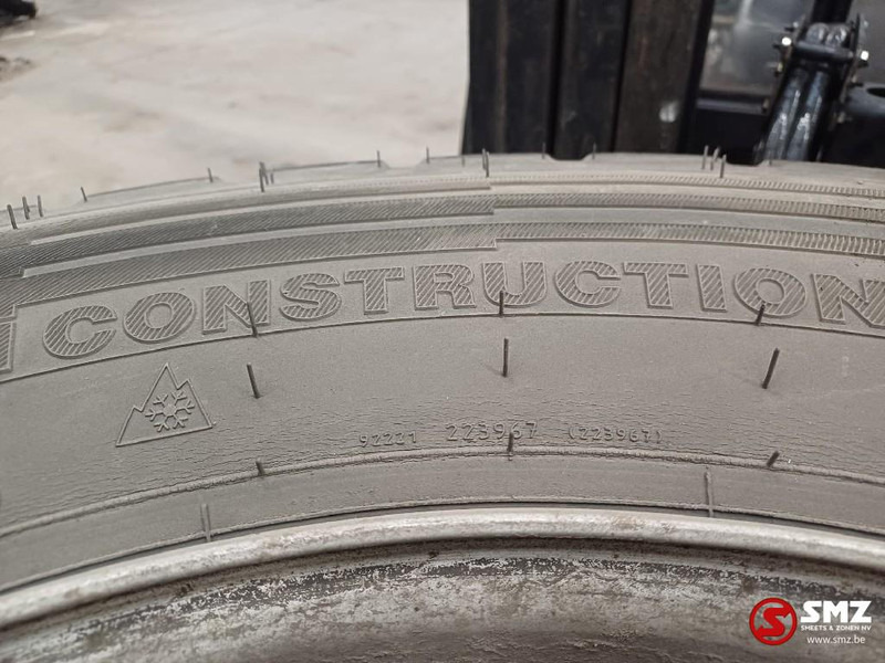 Continental Occ vrachtwagenband 315/80R22.5 156/150K Continent - الإطارات - شاحنة: صور 5 Continental Occ vrachtwagenband 315/80R22.5 156/150K Continent - الإطارات - شاحنة: صور 5