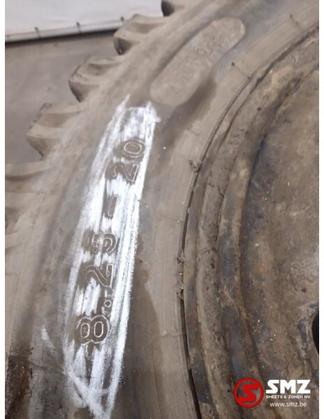 Continental Occ vrachtwagenband Continental 8.25-20 - الإطارات - شاحنة: صور 4 Continental Occ vrachtwagenband Continental 8.25-20 - الإطارات - شاحنة: صور 4