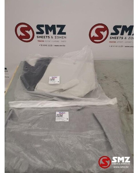 DAF Bekledingshoes matras DAF XF 105 - الكابينة والداخلية - شاحنة: صور 1 DAF Bekledingshoes matras DAF XF 105 - الكابينة والداخلية - شاحنة: صور 1