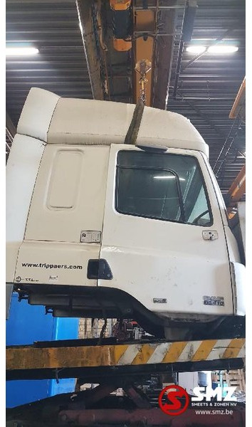 DAF Occ Cabine DAF CF euro 5 spacecab - الكابينة والداخلية - شاحنة: صور 3 DAF Occ Cabine DAF CF euro 5 spacecab - الكابينة والداخلية - شاحنة: صور 3