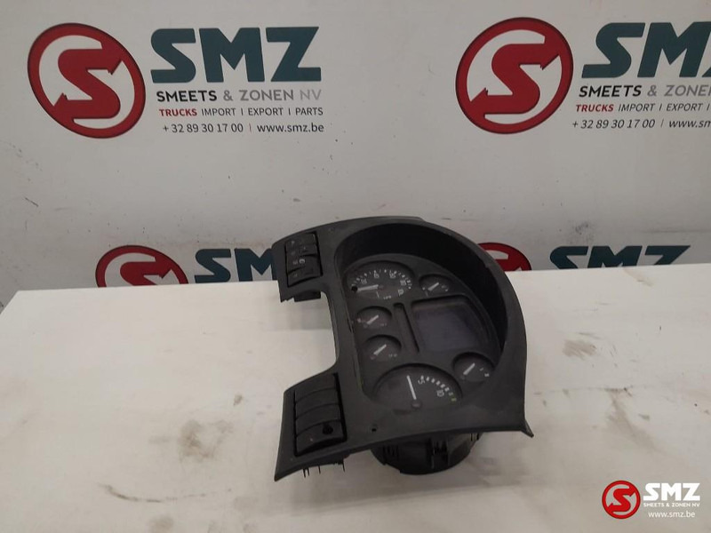 DAF Occ instrumentenpaneel DAF - لوحة القيادة - شاحنة: صور 4 DAF Occ instrumentenpaneel DAF - لوحة القيادة - شاحنة: صور 4