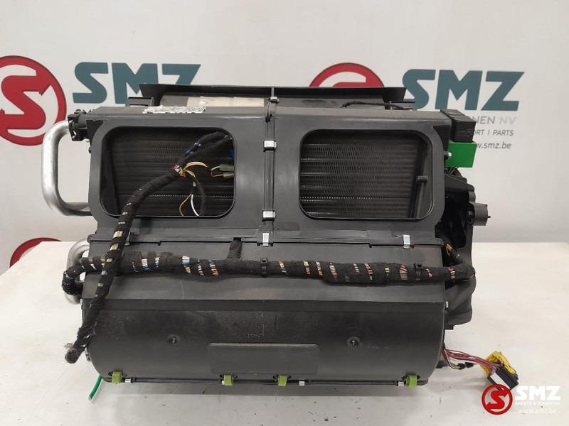 DAF Occ kachelhuis DAF - التدفئة/ التهوية - شاحنة: صور 4 DAF Occ kachelhuis DAF - التدفئة/ التهوية - شاحنة: صور 4