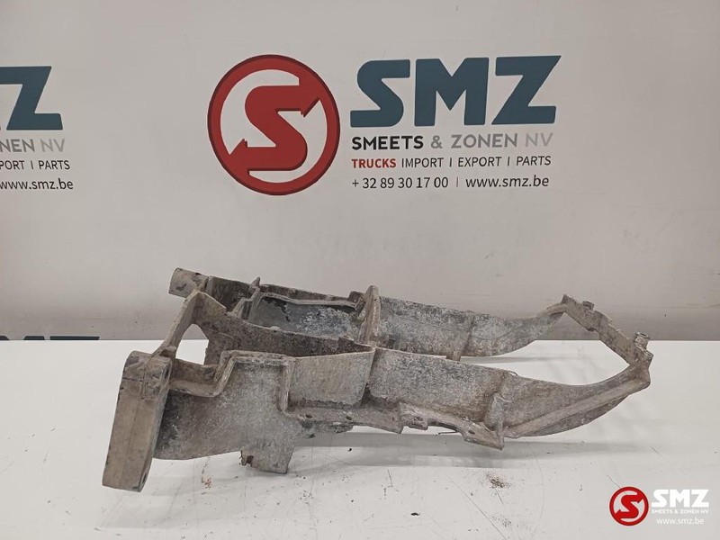 DAF Occ koplampsteun rechts DAF - كشافات - شاحنة: صور 2 DAF Occ koplampsteun rechts DAF - كشافات - شاحنة: صور 2