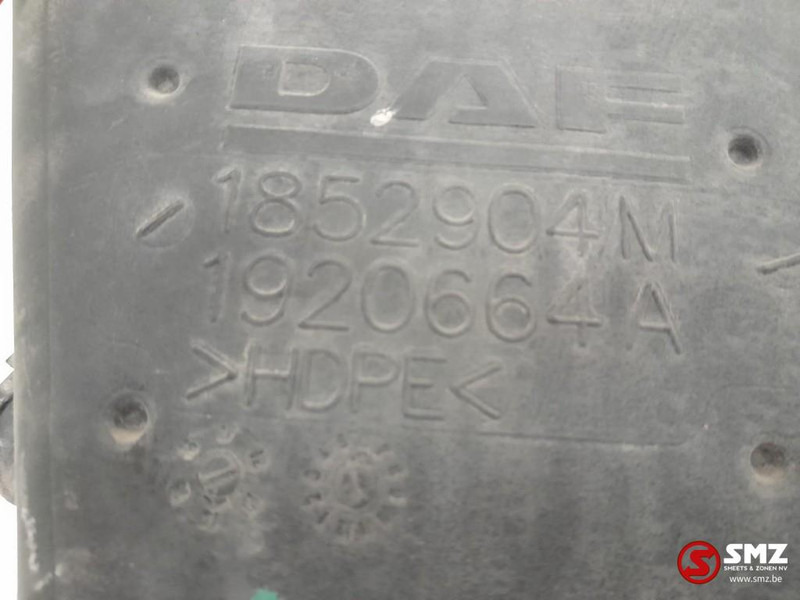 DAF Occ ruitensproeiervloeistofreservoir DAF - نافذة و قطع الغيار - شاحنة: صور 5 DAF Occ ruitensproeiervloeistofreservoir DAF - نافذة و قطع الغيار - شاحنة: صور 5