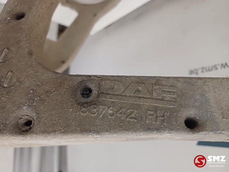 DAF Occ set koplamphouders L/R DAF - كشافات - شاحنة: صور 3 DAF Occ set koplamphouders L/R DAF - كشافات - شاحنة: صور 3