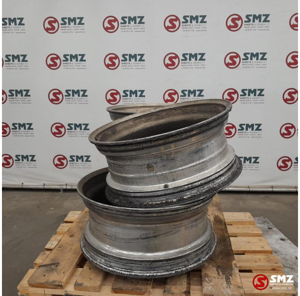 Diversen Occ set van 4 velgen 22,5 x 9,00 Alcoa - الجنوط - شاحنة: صور 4 Diversen Occ set van 4 velgen 22,5 x 9,00 Alcoa - الجنوط - شاحنة: صور 4