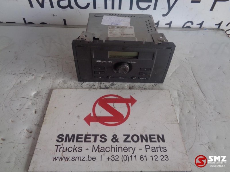 Ford Occ ford radio 1500rds console - لوحة القيادة - شاحنة: صور 1 Ford Occ ford radio 1500rds console - لوحة القيادة - شاحنة: صور 1