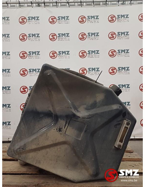 Hiab Occ hydraulische tank 200L Hiab - خزان هيدروليكي - شاحنة: صور 3 Hiab Occ hydraulische tank 200L Hiab - خزان هيدروليكي - شاحنة: صور 3