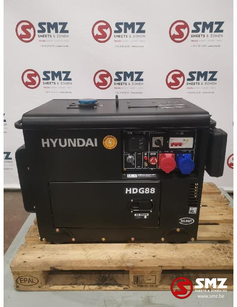 Hyundai Stroomgroep Hyundai HDG88 8KVA 14HP - آلات البناء: صور 1 Hyundai Stroomgroep Hyundai HDG88 8KVA 14HP - آلات البناء: صور 1